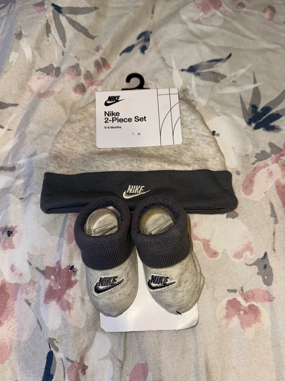Nike Baby 2-Piece Hat and Booties Set - Gray and Black